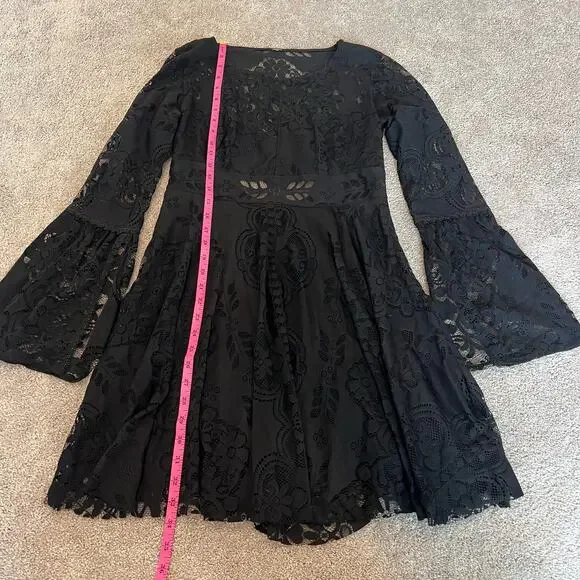 Free People Women's Black Lace Mini‎ Dress Bell Sleeve Size Small - Picture 7 of 9